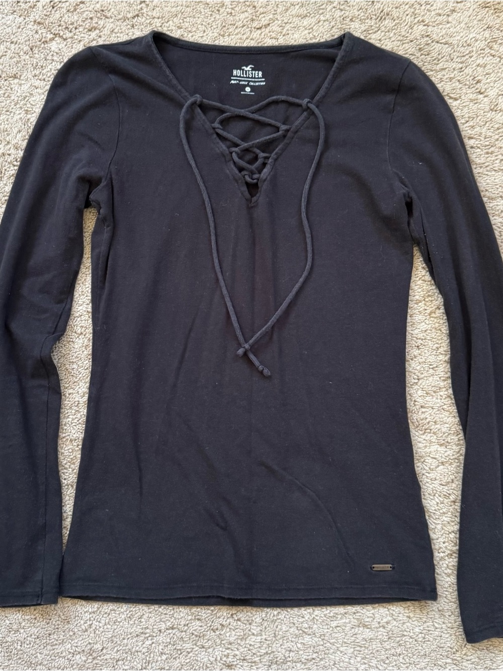 Hollister Black Lace-Up V-Neck Long Sleeve Top